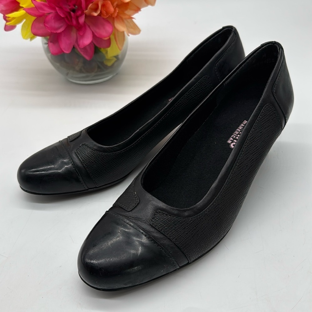 Munro Black Leather Low Heels Size  8 LOW7060